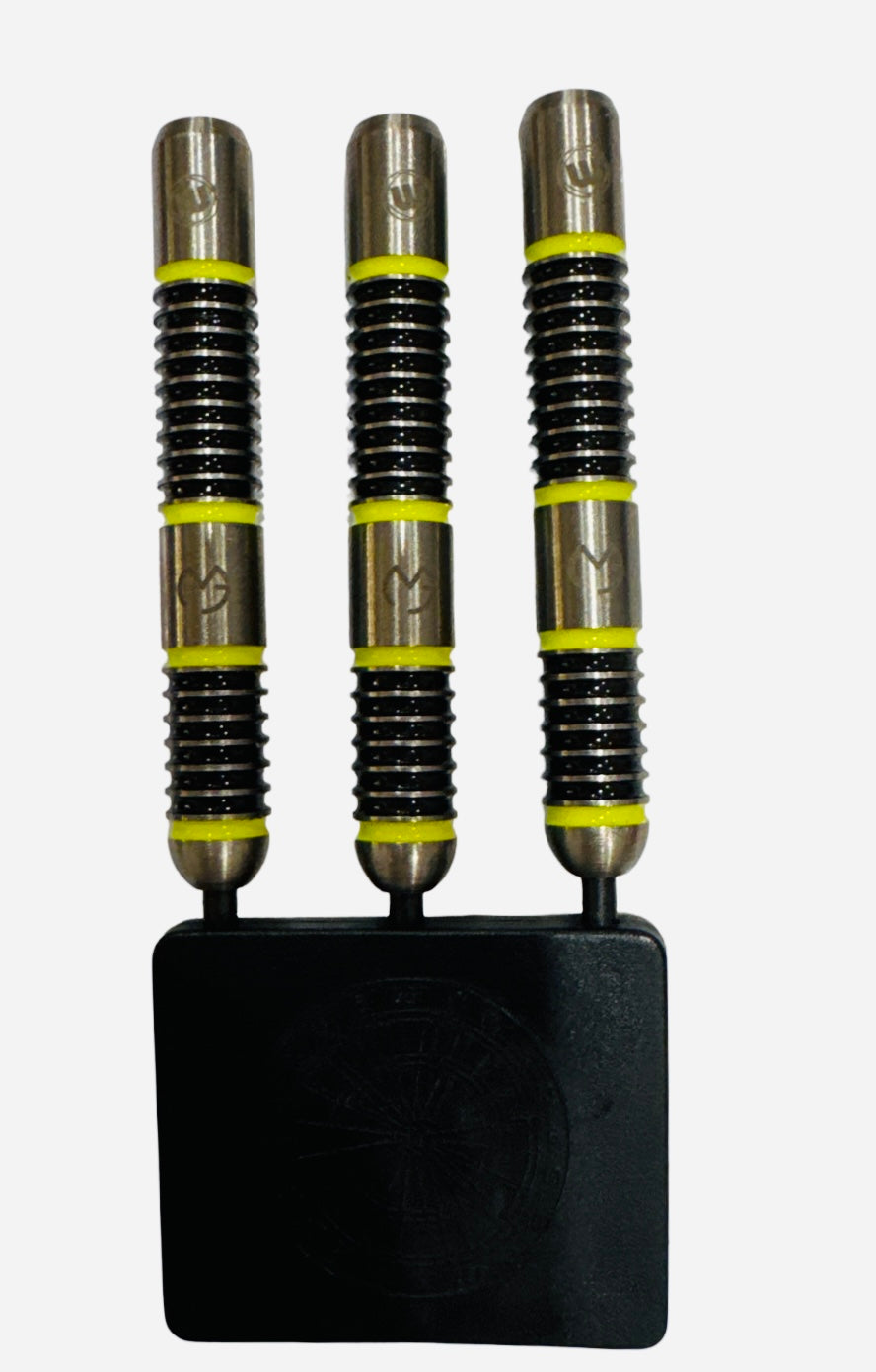 Winmau MVG Aspire Darts 26g - Trade In Collection