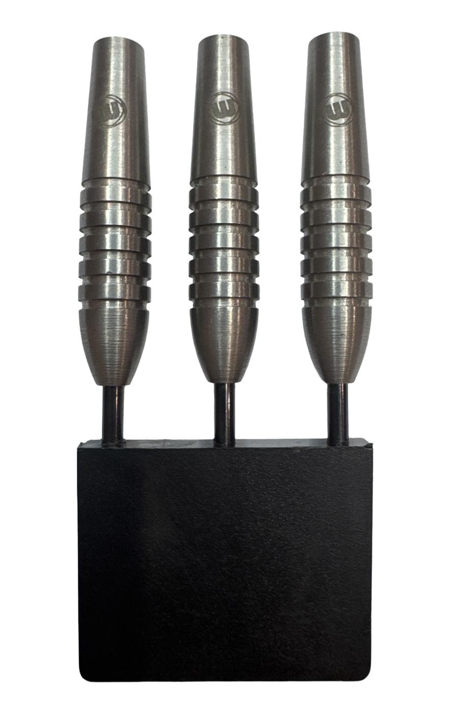 Winmau Fox Fire Darts 22g - Trade In Collection