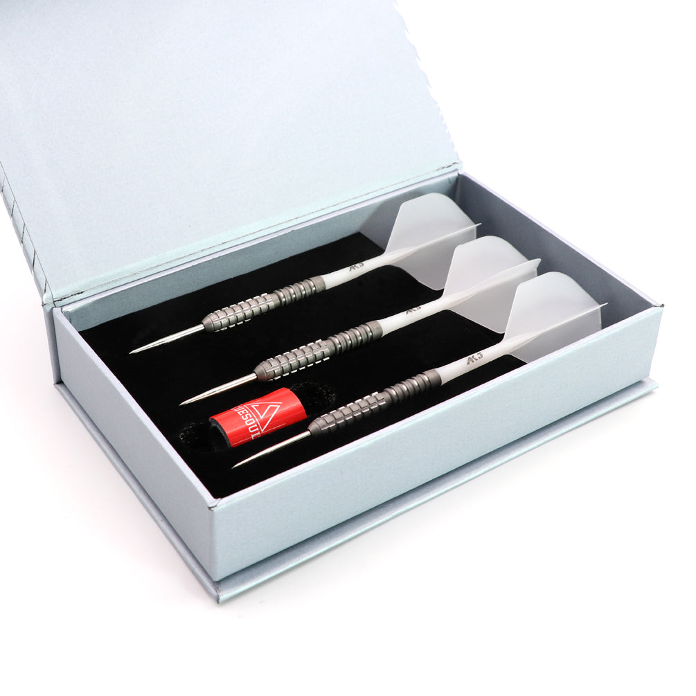 Cuesoul Dazzling (Type 2) Steel Tip Darts 90% Tungsten — open presentation box with darts