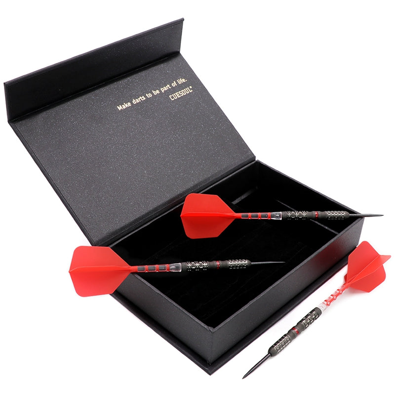 Cuesoul Motorcycle Handlebar Grip Steel Tip Darts 90% Tungsten — open presentation box with darts
