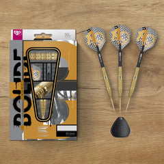 Bolide Envy 05 Steel Tip Darts – three assembled darts, point tool and packaging on a wooden surface